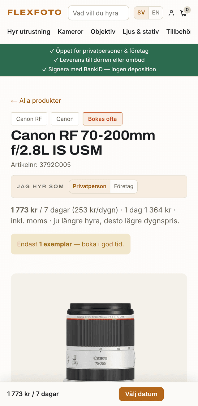 Produktsidan i en telefon: rubrik, pris, lagerstatus och datumväljaren ryms utan att något hamnar utanför skärmen.